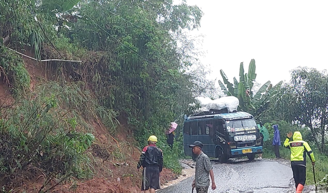 WhatsApp Image 2025-11-09 at 22.40.18_737288b3